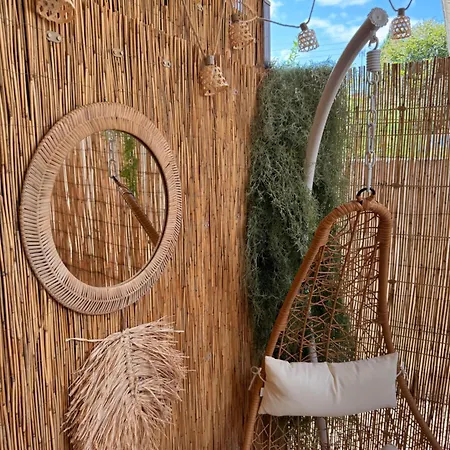 Simple Avec Terrasse Privée - Proche Tram Et Centre - Cuisine Et Salle De Bain En Partage Maison d'hôtes Montpellier