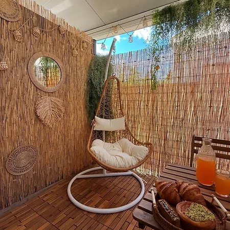 Simple Avec Terrasse Privee - Proche Tram Et Centre - Cuisine Et Salle De Bain En Partage Montpellier